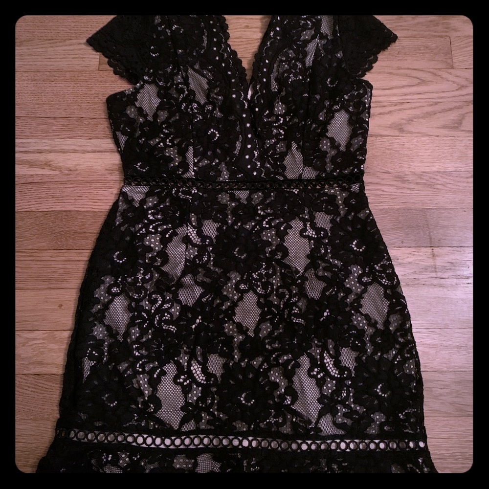 Beautiful lace dress ❤️